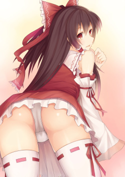 Hakurei Reimu